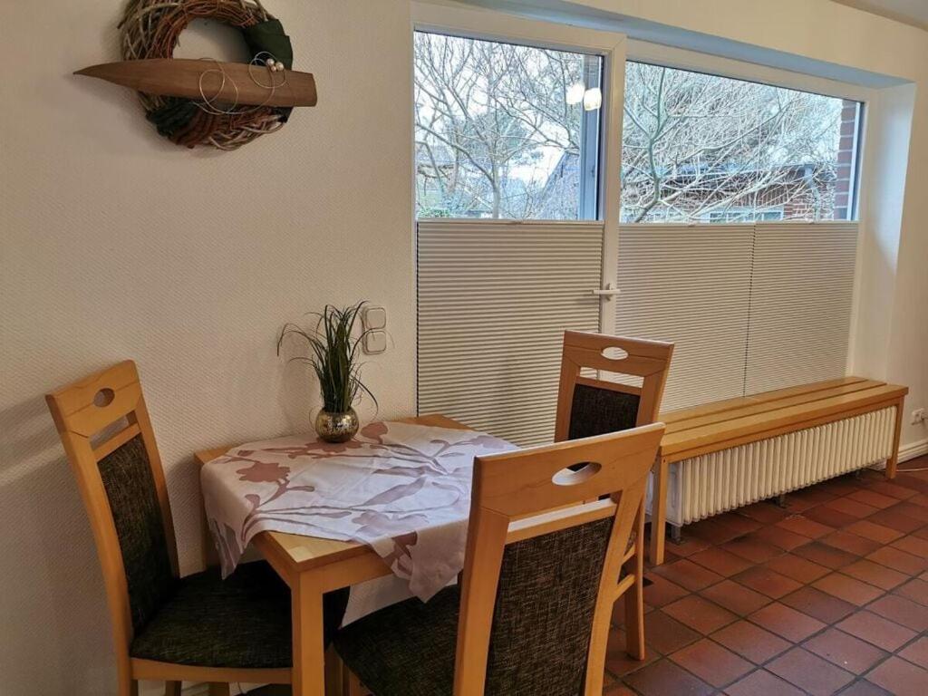 1 With Southeast Terrace, Luetje Gaadt Ferienhaus *